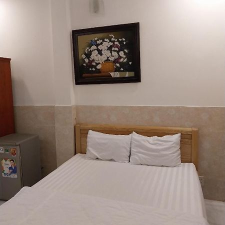 Khach San Thien Phuc Hotel โฮจิมินห์ซิตี้ ภายนอก รูปภาพ