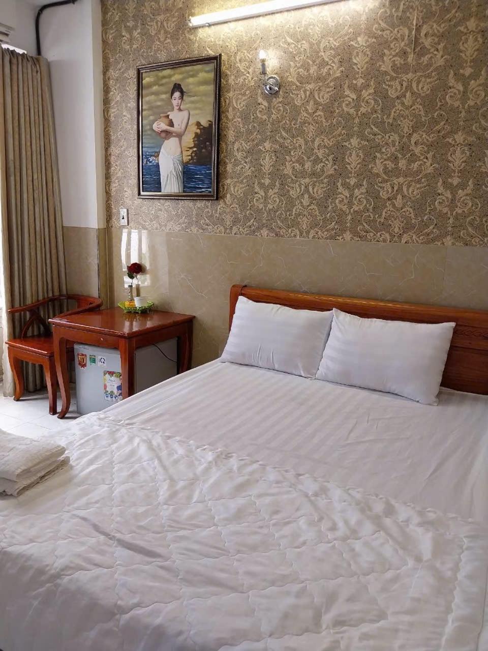 Khach San Thien Phuc Hotel โฮจิมินห์ซิตี้ ภายนอก รูปภาพ