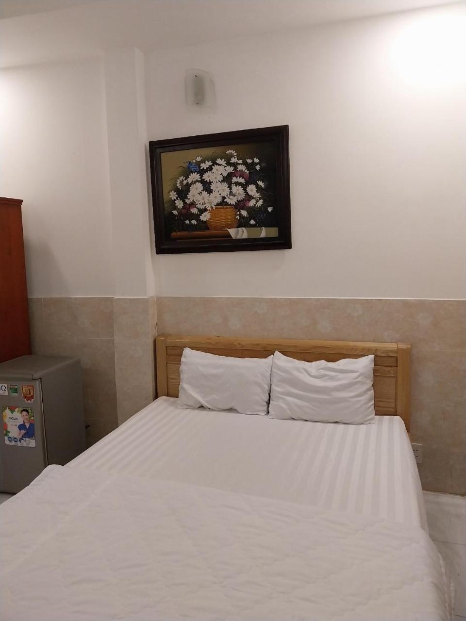 Khach San Thien Phuc Hotel โฮจิมินห์ซิตี้ ภายนอก รูปภาพ